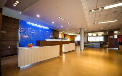Photo 5 - Fairfield Inn & Suites Cambridge