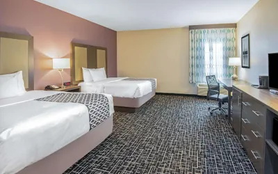 Photo 5 - La Quinta Inn & Suites by Wyndham Weatherford OK