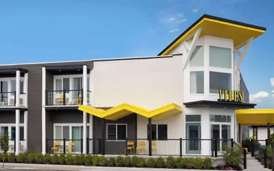 Photo 2 - The Vibes Hotel, Trademark Collection by Wyndham