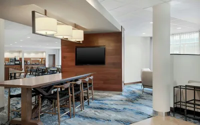 Photo 4 - Fairfield Inn & Suites Cincinnati Uptown/University Area