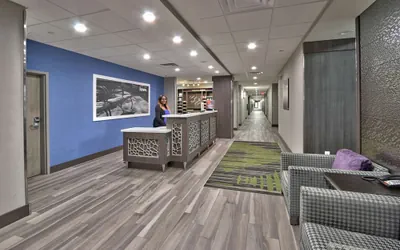 Photo 4 - Hampton Inn & Suites Guthrie