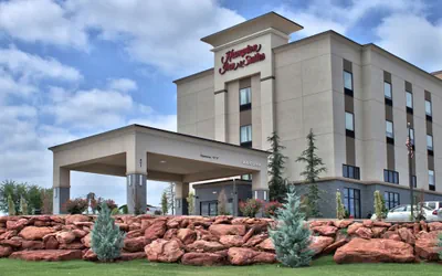 Photo 2 - Hampton Inn & Suites Guthrie