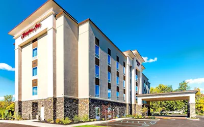 Photo 2 - Hampton Inn Lockport - Buffalo