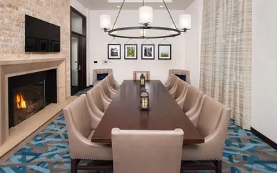 Photo 5 - Hilton Garden Inn Burbank Los Angeles