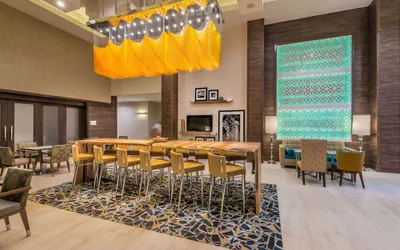 Photo 4 - Hampton Inn & Suites Dallas-The Colony, TX