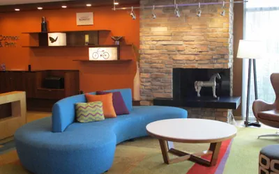 Photo 5 - Fairfield Inn & Suites Fremont