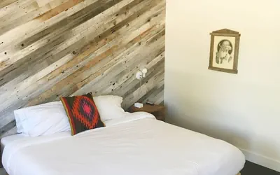 Photo 5 - The Amigo Motor Lodge