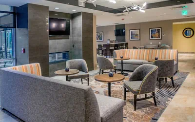 Photo 5 - Staybridge Suites Denver Downtown by IHG