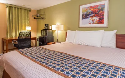Photo 2 - Town Motel