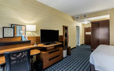 Photo 5 - Fairfield Inn & Suites by Marriott Butte