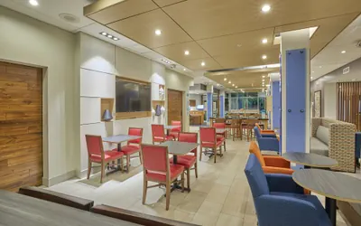 Photo 3 - Holiday Inn Express & Suites Hermiston Downtown by IHG