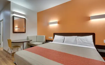 Photo 4 - Motel 6 Tulsa, OK