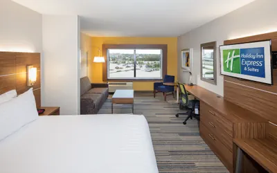 Photo 5 - Holiday Inn Express & Suites East Peoria - Riverfront by IHG