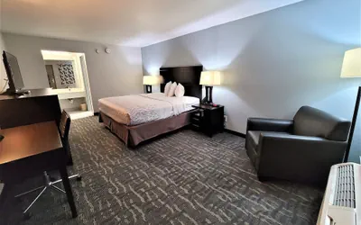 Photo 5 - Inn of Rockwall