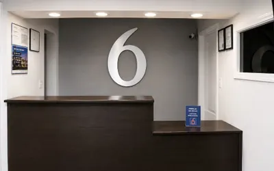 Photo 3 - Motel 6 Rolla, MO