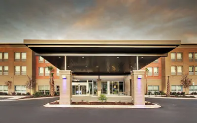 Holiday Inn Express & Suites Charleston NE Mt Pleasant US17 by IHG