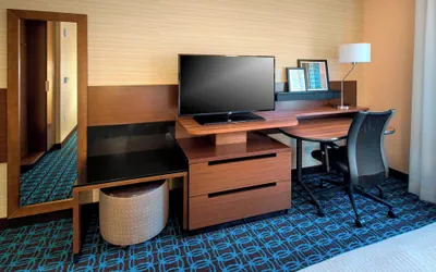 Photo 4 - Fairfield Inn and Suites by Marriott Syracuse Carrier Circle