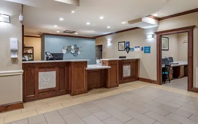 Photo 5 - Best Western Plus Galveston Suites