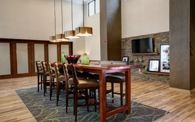 Photo 4 - Hampton Inn & Suites Baltimore/Aberdeen