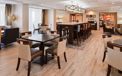 Photo 4 - Hampton Inn El Centro