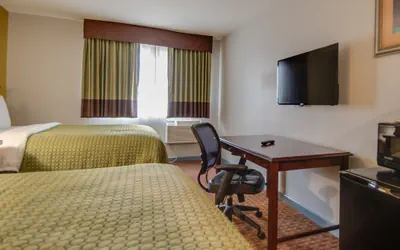 Photo 3 - Americas Best Value Inn Hayward