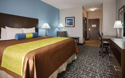 Photo 2 - Best Western Plus Lonestar Inn & Suites