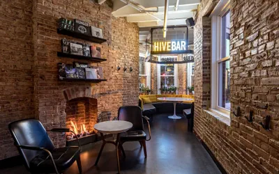 Photo 3 - Hotel Hive