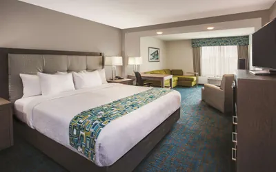 Photo 5 - La Quinta Inn & Suites by Wyndham St. Paul-Woodbury