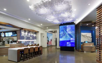 Photo 3 - Courtyard by Marriott Santa Monica