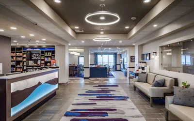 Photo 2 - Hampton Inn Lewiston, ID