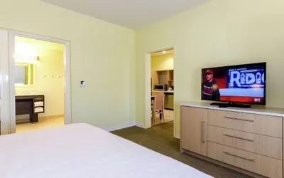 Photo 5 - Home2 Suites by Hilton Portland