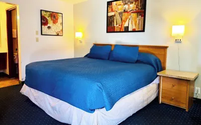Photo 3 - Beaverton Budget Inn