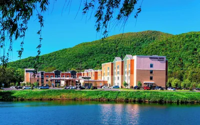 Photo 2 - SpringHill Suites by Marriott Fishkill