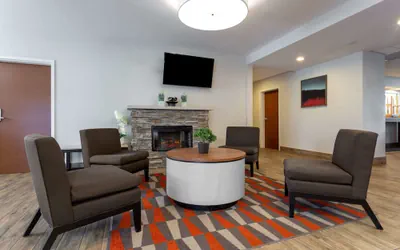Photo 2 - Microtel Inn & Suites by Wyndham Niagara Falls
