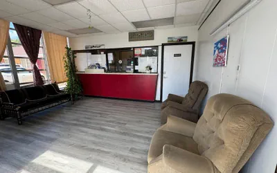 Photo 3 - Travel Inn Danville US-29