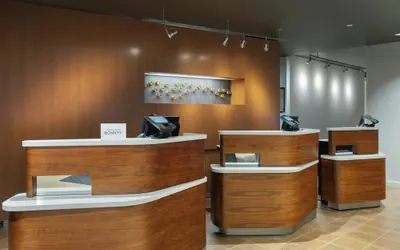 Photo 5 - Courtyard by Marriott Redwood City