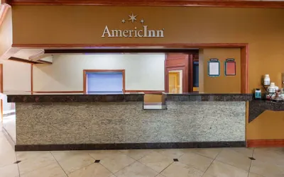Photo 2 - AmericInn by Wyndham La Crosse Riverfront-Conference Center