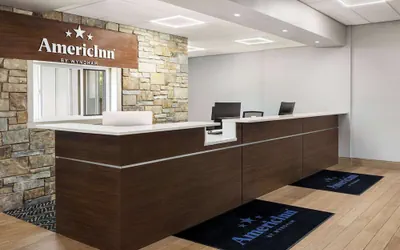 Photo 5 - AmericInn by Wyndham La Crosse Riverfront-Conference Center