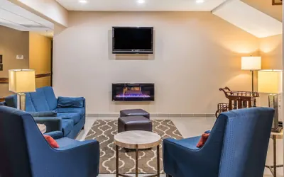 Photo 4 - MainStay Suites Edinburg South