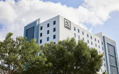 Photo 2 - AC Hotel by Marriott Miami Aventura