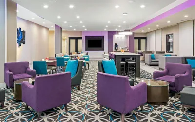 Photo 5 - La Quinta Inn & Suites by Wyndham McAllen La Plaza Mall