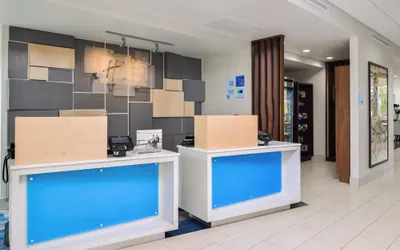 Holiday Inn Express & Suites Siloam Springs by IHG
