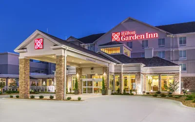 Photo 2 - Hilton Garden Inn Salina