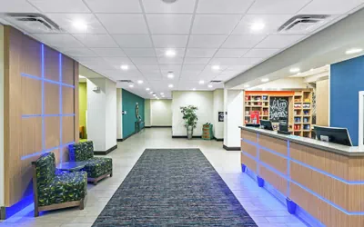 Photo 4 - Hampton Inn Ozona