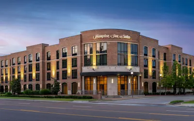 Photo 2 - Hampton Inn & Suites Memphis Germantown
