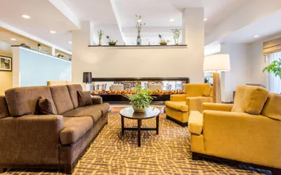 Photo 4 - Sleep Inn & Suites Middletown - Goshen