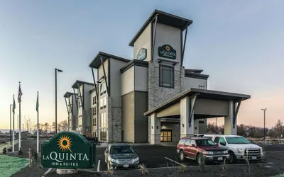 Photo 2 - La Quinta Inn & Suites by Wyndham Walla Walla