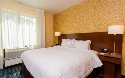 Photo 5 - Fairfield Inn & Suites by Marriott Bay City