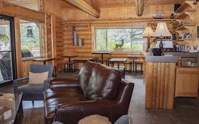 Photo 3 - Bonners Ferry Log Inn