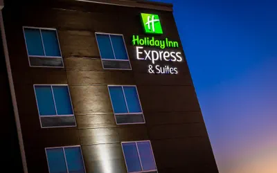 Holiday Inn Express & Suites Rantoul by IHG